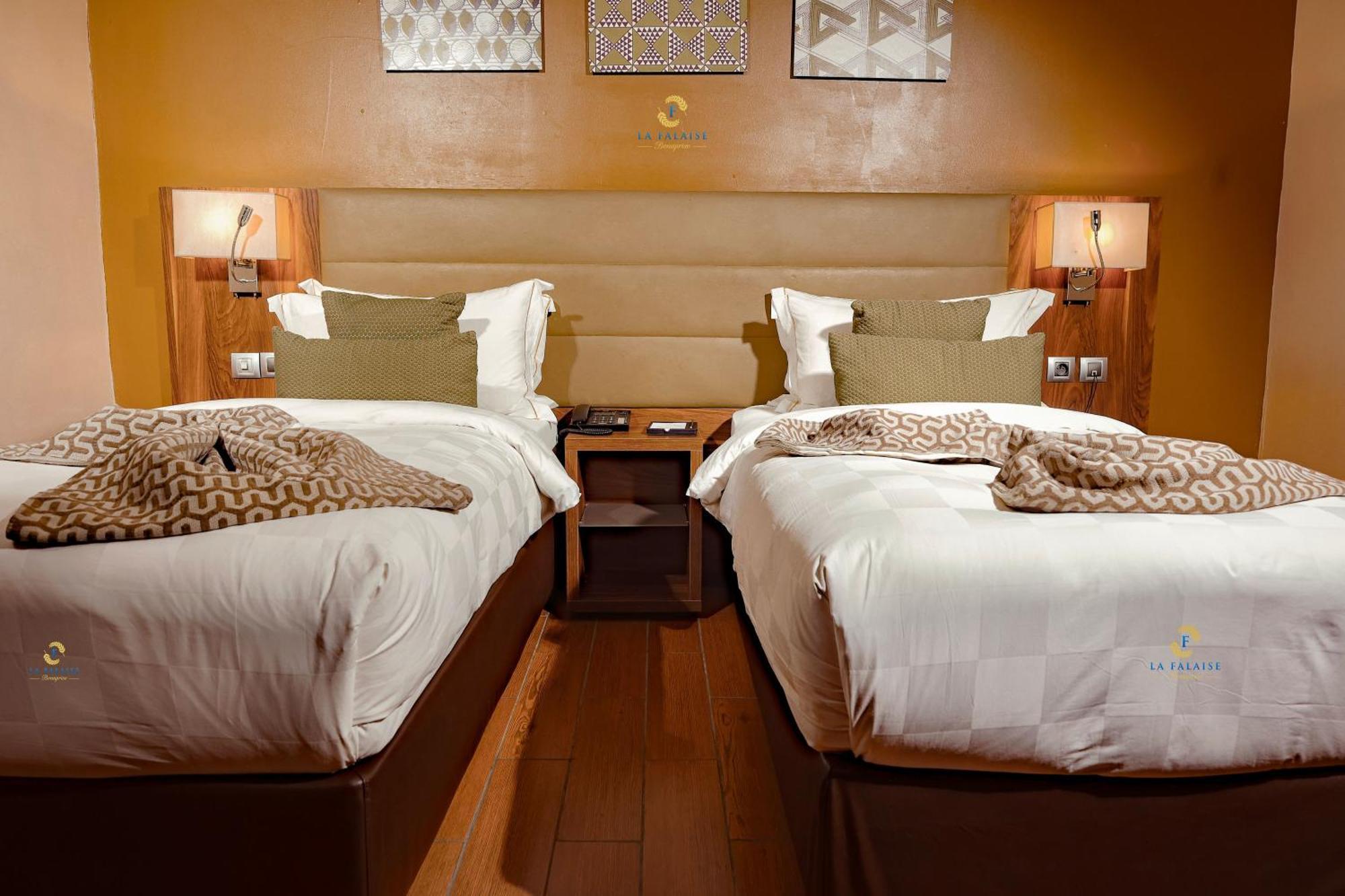 Chambre Deluxe Double ou Lits Jumeaux