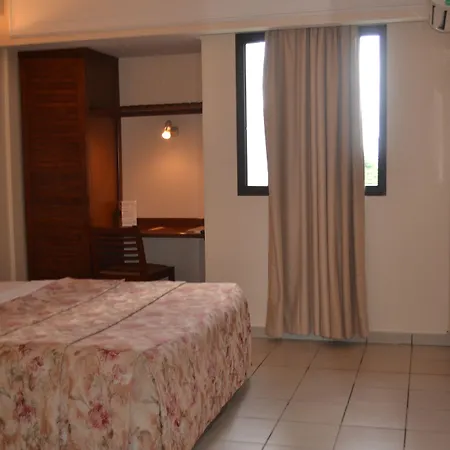 Planet Hotel-2